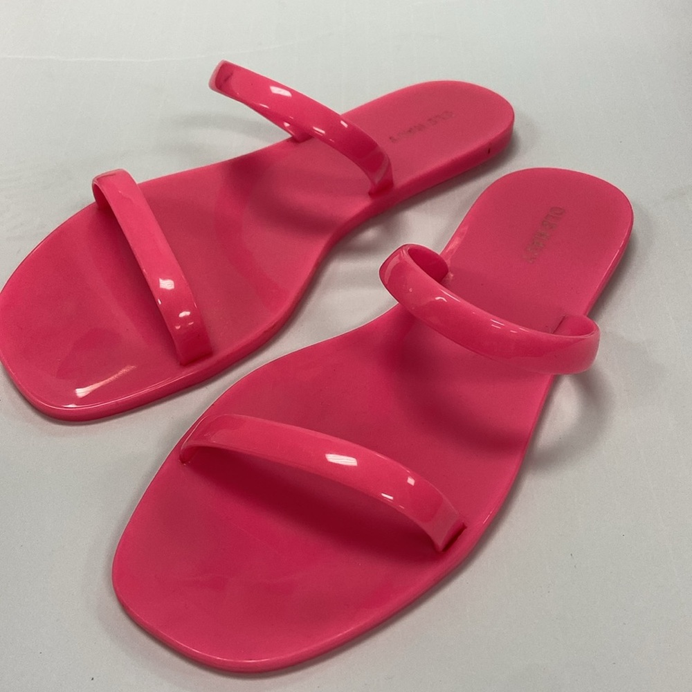 hot pink sandals image 2